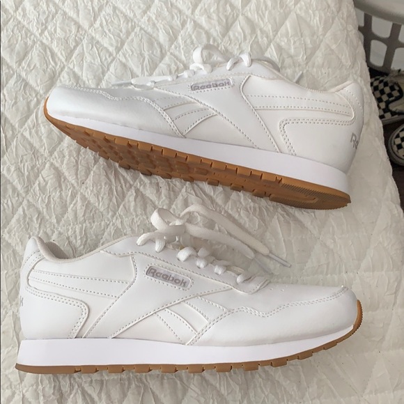 Reebok Shoes - Reebok classic Harman sneaker